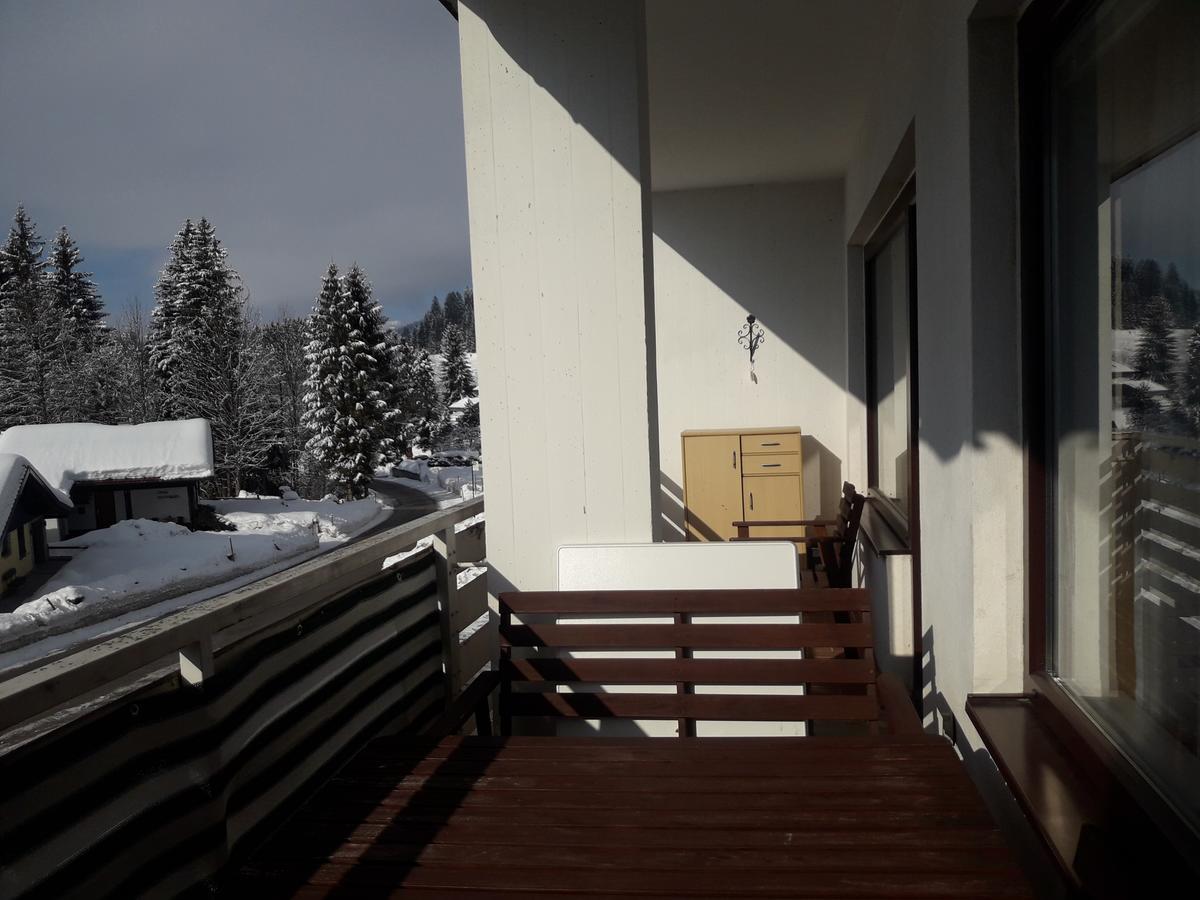 Happy Stay Apartment Bad Mitterndorf Bagian luar foto